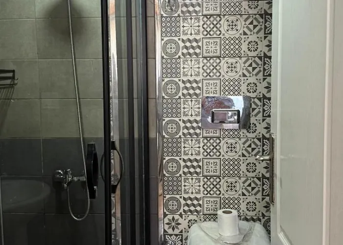 Qden Hotel